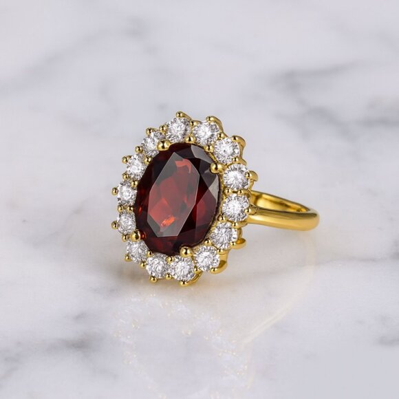 Jewelry - "Avalina" Garnet 925 Gold Ring
